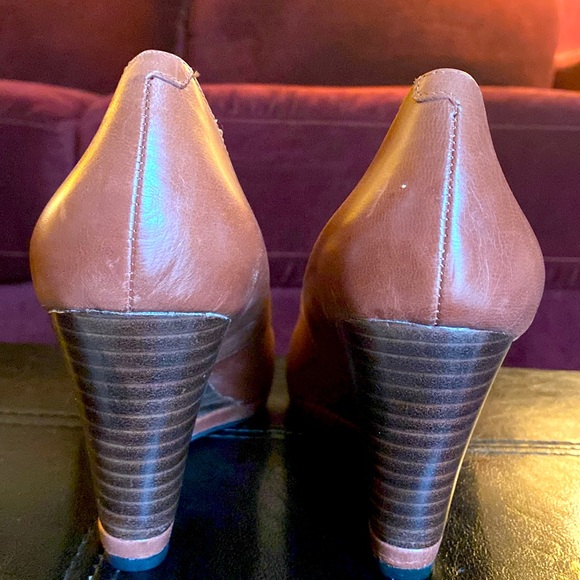 Me Too Wedges - Picture 3 of 4